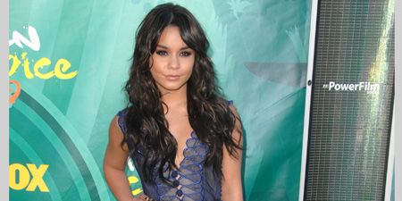 <h3>From High School Musical newcomer to red carpet darling, Vanessa  Hudgens has hit the fashion scene with a bang. With her girlie style,  flowing locks and enviable pins, we take a look at some of her fashion  triumphs</h3>

<p>Left: Vanessa showed off her enviable pins in this quirky Dior bubble-hemmed mini dress at last year's Teen Choice Awards </p>