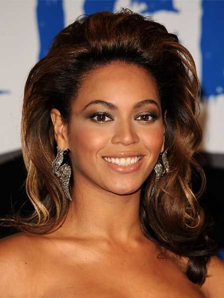 Beyonce Knowles knows good hair!