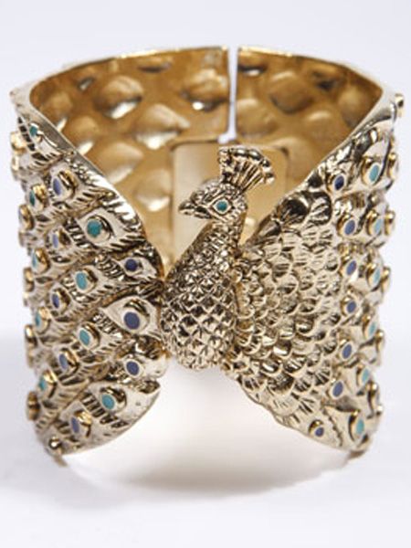 <p>We heart House of Harlow jewellery and this peacock cuff designed by Nicole Richie is a perfect example why. It'll inject instant LA luxe into any look</p>

<p>£157, House of Harlow at <a target="_blank" href="http://www.urbanoutfitters.co.uk/House-Of-Harlow-Peacock-Cuff/invt/5764467290002&bklist?cm_mmc=AffWin-_-Winter09-_-ShopStyle+UK-_-null">urbanoutfitters.co.uk</a> </p>

<p>Psst - for luxe for less look to Miss Selfridge for glam wrist wear!</p>