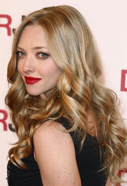 <p>Cosmo have been busy checking out the hairdo's of the rich and famous... check out this collection of gorgeous locks!</p>

<p>Left: With soft, buttery locks like these, <strong>Amanda Seyfried</strong> always looks hot on the red carpet. We love this old Hollywood glamour 'do.</p>