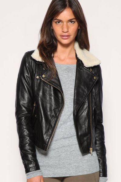 Can you believe that this jacket is 100% real leather? At that price we couldn't either. Snap it up while you can!<br /><br />£120, <a target="_blank" href="http://www.asos.com/Asos/Asos-Leather-Aviator-Jacket-With-Detachable-Faux-Fur-Collar/Prod/pgeproduct.aspx?iid=1146812&SearchQuery=aviator%20jacket&sh=0&pge=0&pgesize=20&sort=-1&clr=Black">asos.com</a>
