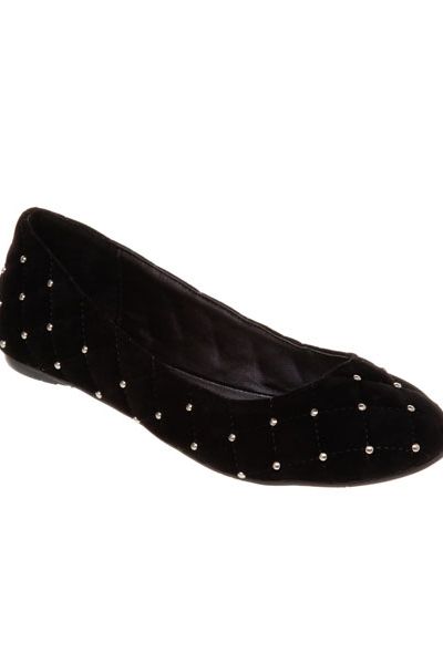 The ultimate in cosy flats with an added extra on-trend studded detail<br /><br />£22, <a target="_blank" href="http://www.office.co.uk/womens/office/  amber_quilted_ballerina/30/8974/23502/  1?fs=8974">office.co.uk</a>