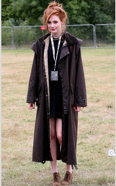 Karen Gillan was at one with nature at this year's V festival in a long wax jacket and earthy toned brogues