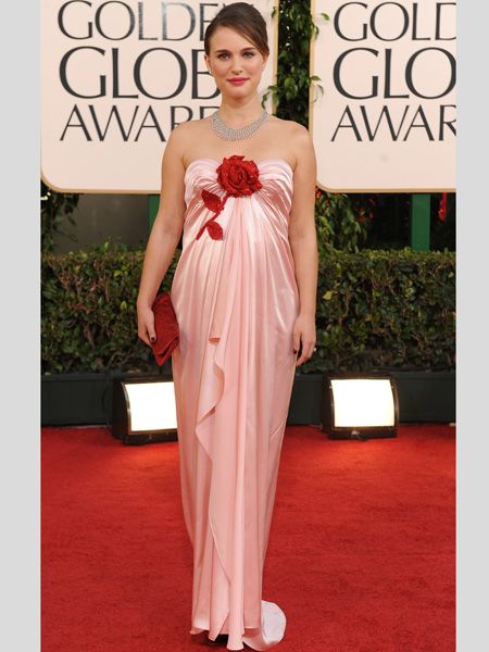 <p>Natalie won Best Actress and we think she deserves Best Dressed too for her Viktor & Rolf couture silk satin column gown with a hand-embroidered Swarovski crystal red rose. It looks bloomin' beautiful on the pregnant star. Bravo!</p>