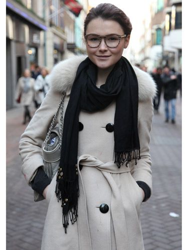<p>Proving monochrome is anything but boring, this look is completed with some striped frames for a modern and high fashion take on round frame spectacles.</p>

<p>Find out more about this <a href="http://ad-emea.doubleclick.net/clk;237625948;60905720;o"target="_blank">style</a>.</p>