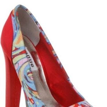 <p>Dune has a lovely new website with some lovely new shoes on it. We think we've found our sole mates in these watercolour courts</p> 

<p>£85, <a href="http://www.dune.co.uk/wah-satin-peep-toe-shoe-prodwah00multi/"target="_blank">dune.co.uk</a></p>
