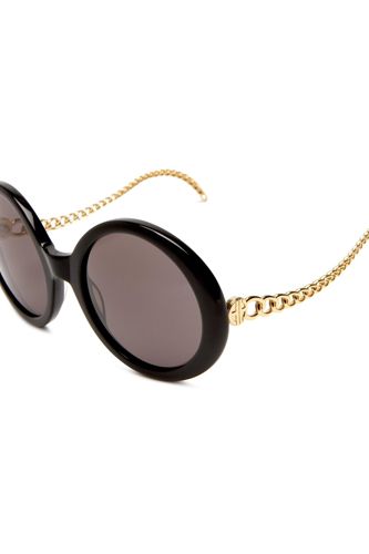 <p>Hurrah! House of Harlow sunnies are now available at Amazon and this weekend's the perfect time to snap up a pair. These have Nicole Richie LA luxe all over 'em!</p>

<p>£137.50, <a href="http://www.amazon.co.uk/House-Harlow-1960-Sasha-Sunglasses/dp/B004TTX59Q/ref=sr_1_7?ie=UTF8&qid=1307455450&sr=1-7"target="_blank">amazon.co.uk</a></p>