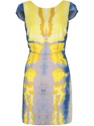 <p>Coleen's Littlewoods collection is going from strength to strength. This mouth watering ink print backless dress is top of the fashion charts this week</p>

<p>£49, <a href="http://www.very.co.uk/coleen-backless-water-colour-dress/918608797.prd?browseToken=%2fb%2f1589%2c4294953085%2fs%2fbestsellers%2c0%2fr%2f100%2fpromo%2f71200047&trail=1589-4294953085">very.co.uk</a></p>