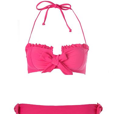 <p>Kelly Brook knows good beach form. Like her bod, her swimwear collection for New Look is also flawless. Take this bandeau number which is super-sexy yet supportive, perfect for girls with Kelly-curves!</p>

<p>Top, £16.99, bottoms, £8.99, <a href=" http://www.newlook.com/shop/womens/swimwear/kelly-brook-frill-bandeau-bikini-top_211545676">newlook.com</a></p>