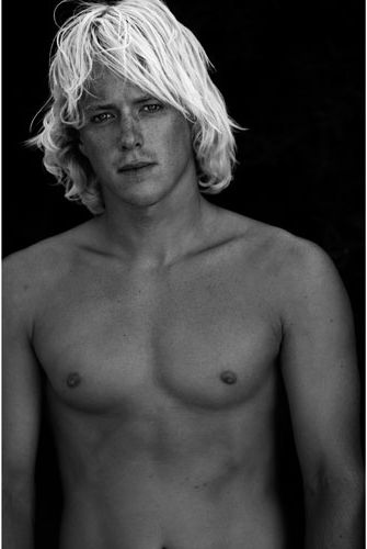 Dashing Dutchman Yannick de Jager has been surfing since 7 and you can certainly tell from this well-honed bod! Coupled with his luscious blond locks, we're not surprised this Protest surfer is with an equally beautiful woman