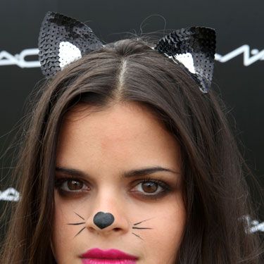 The fashion blogger and model channelled a feline vibe with cute cat ears accompanying a heart on her nose and whiskers 


