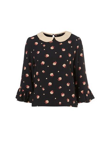 <p>Who wouldn't feel lucky wearing this cute clover print!? The Peter Pan collared blouse will look lovely with almost anything in your new autumn wardrobe</p><p>£38, <a href=" http://www.topshop.com/webapp/wcs/stores/servlet/ProductDisplay?beginIndex=0&viewAllFlag=&catalogId=33057&storeId=12556&productId=2551771&langId=-1&categoryId=&searchTerm=peter%20pan%20collar&pageSize=20 " target="_blank"> topshop.com </a></p> 