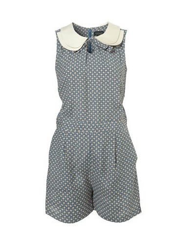 <p>Hop skip and jump your way to autumn wearing the ditsy printed playsuit from Topshop. Team the collared creation with a vintage tan satchel and matching brogues - Peter Pan perfect!</p><p>£50, <a href=" http://www.topshop.com/webapp/wcs/stores/servlet/ProductDisplay?beginIndex=0&viewAllFlag=&catalogId=33057&storeId=12556&productId=2557113&langId=-1&categoryId=&searchTerm=peter%20pan%20collar&pageSize=20 " target="_blank"> topshop.com </a></p> 