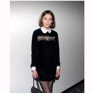 <p>Alexa is a massive fan of the 60s because it works perfectly her straight up-and-down shape and claims that Jane Birkin is her style icon. We love her trademark shift dress and Peter Pan collar look</p>