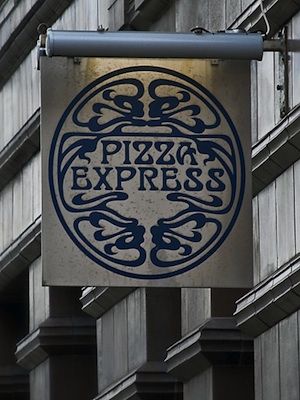 Fancy dining out this week for a little less? Of course you do! Make sure to visit Pizza Express and score a pizza for £2 with any main course. All you need to do is visit <a name="napl" href="#napl" onClick="window.open('http://www.pizzaexpress-offers.co.uk/?s=1&cc=PE_201110303W_CECWFWCSOFFBMOA
NNA_A&email=KAYLESDRAY%40HOTMAIL.COM&title=Miss&forename=Kayleigh&surname=
Dray&utm_source=ECOS&utm_medium=email&utm_campaign=20111030_PizzaExpress_B
A_Pizzafor2_Active') ;">PizzaExpress.co.uk</a> to get your exclusive voucher.
