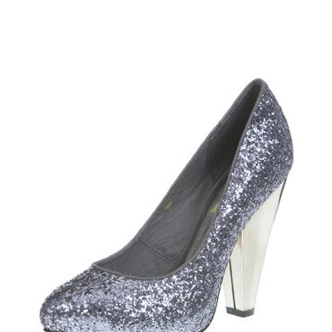 <p> These court shoes will definitely add some zing to your winter wardrobe! The shape and style is ultra-classic, while those slate-grey sequins add a fab modern twist. Definitely the perfect way to update your party dress this season.
</p>
<p>£60, <a href="http://www.topshop.com">Tosphop</a></p>
