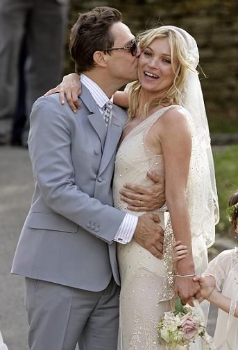 <p>It was the moment we've all been waiting for, Kate Moss settling down with her rocker beau Jamie Hince.  The bride looked stunning in a flowing cream dress by designer John Galliano and the groom looked gorgeous in grey. Among the celeb guests were Sadie Frost, Jade Jagger and fellow supermodel Naomi Campbell</p>