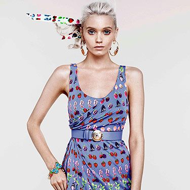 <p>The Versace for H&M Cruise Collection will be available <a title="http://www.hm.com/gb/" href="http://www.hm.com/gb/" target="_blank">online</a> from 19th January</p>