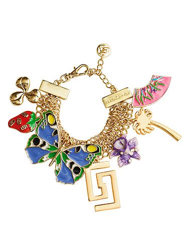 <p>We're desperate to get our hands on the charm bracelet from the Versace for H&M Cruise Collection. We don't care how long we have to queue for...</p>
<p>Bracelet, £24.99,<a title="http://www.hm.com/gb/" href="http://www.hm.com/gb/" target="_blank"> Versace for H&M</a></p>