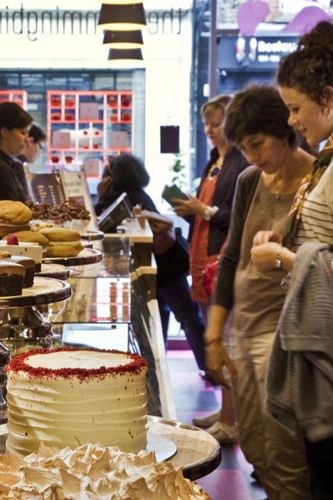 <p style="margin: 0in; font-family: Arial; font-size: 12pt;"> </p>
<p style="margin: 0in; font-family: Arial; font-size: 12pt;"><strong>The Hummingbird Bakery Islington, 405 St John St,</strong> <strong>London, EC1V 4AB</strong></p>
<p style="margin: 0in; font-family: Arial; font-size: 12pt;"> </p>
<p style="margin: 0in; font-family: Arial; font-size: 12pt;"><a href="http://hummingbirdbakery.com/" target="_blank">The Hummingbird Bakery</a> will be opening its fifth London-based branch in Islington at 11am on Friday 27 January 2012.</p>
<p style="margin: 0in; font-family: Arial; font-size: 12pt;"> </p>
<p style="margin: 0in; font-family: Arial; font-size: 12pt;">The Hummingbird Bakery plans to open more stores nationwide later in the year. We'll make sure you're the first to hear about it when they do.<br /> </p>
<p style="margin: 0in; font-family: Arial; font-size: 12pt;">In celebration of the new Islington branch, the bakery will be giving away free cupcakes to the first 1000 customers who walk through the door on Friday the 27th of January.</p>
<p style="margin: 0in; font-family: Arial; font-size: 12pt;"> </p>
<p style="margin: 0in; font-family: Arial; font-size: 12pt;">See you there!</p>
<p> </p>