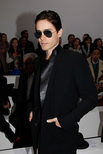 Which tall dark and handsome dude graced the front row of Dior Homme's show? It could only be Jared Leto - who wasn't to be seen without his trusty Ray Ban aviator shades. Very suave, Jared!
