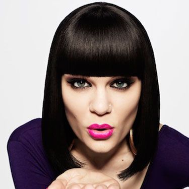 <p><strong>14 - 20 May</strong></p>
<p>Music is GREAT Week begins on Monday 14 May and to help kick off celebrations, Jessie J will play a one-off intimate show at HMV, Oxford Circus. <br /><br />What's more Spice Girl Melanie C will introduce the singer onto the stage! The Spice Girls performance at The BRIT Awards in 1997 was shortlisted to appear on 'Music is GREAT Britain', a DVD and download of iconic live moments, also released on the 14th<br /><br />The performance is part of HMV's partnership with Music is GREAT which also extends to a national poll to establish the greatest album and film of the past six decades, marking the Queen's Diamond Jubilee.<br /><br />Admittance to the performance is on a first come first served basis at the store. For more information head to the <a href="http://www.facebook.com/MusicisGREATBritain" target="_blank">Facebook page.</a></p>