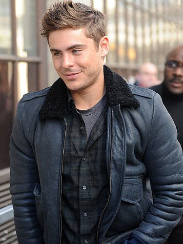 Zac Efron sexiest pics