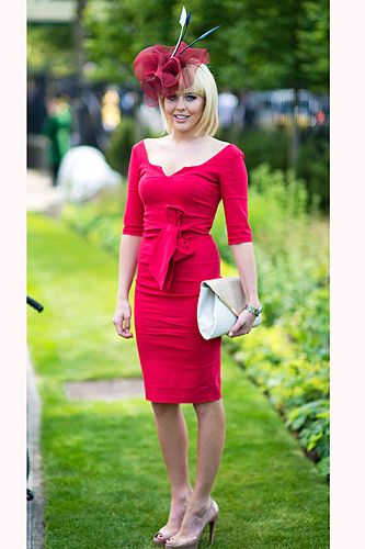 <p>TOWIE favourite, Lydia Bright looked ravishing in red at the Royal Ascot. Following the 'new rules', Lydia looked sensational. Her dress was below the knee, and her headpiece worked perfectly with the rest of the look - go Lydia. And check out those nude Louboutin shoes. WANT<br /><br /></p>