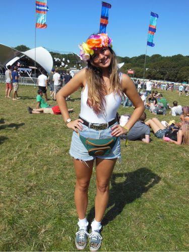 denim shorts festival outfit