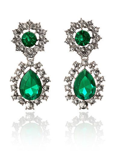 <p>Have yourself a fashion shower with these uh-maze show stoppers from the Anna Dello Russo H&M collection. See? it's not all ker-azy out there pieces.</p>
<p>Anna Dello Russo earrings, £14.99, <a href="http://www.hm.com/gb/product/04402?article=04402-A#campaign=K19_TIM&campaignType=Transactional_Planned&shopOrigin=QL">H&M</a></p>