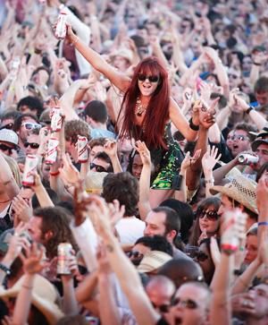 Eyewear, Crowd, Product, Finger, People, Fun, Hairstyle, Event, Audience, Social group, 
