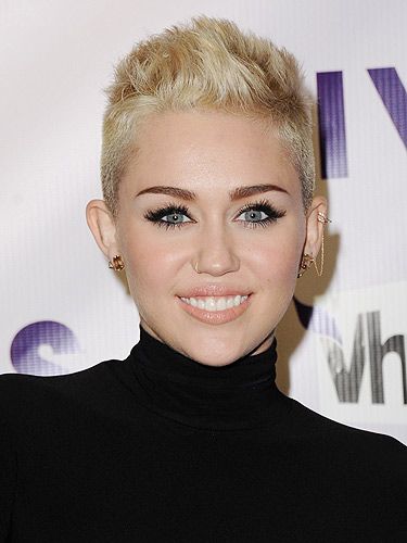 <p>It looks like singer Miley Cyrus has finally sealed her signature hairstyle. She arrived at the 2012 VH1 Divas in LA flaunting a very boyish short bouffant hairstyle that looked super fresh. She softened this edgy look with a lot of mascara and glossy peach lips, highlighting her best features.</p>