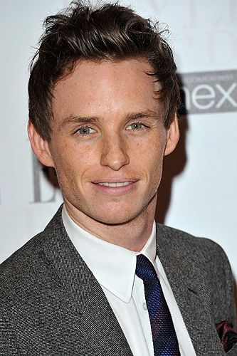 <p>Taylor Swift dated actor Eddie Redmayne when she was auditioning to play Eponine in a film adaptation of Les Miserables in October last year.<br /><br />The relationship didn't last long though as Eddie reportedly finished things with the blonde babe because he didn't want to do the whole long-distance thing.<br /><br /><strong>Relationship duration:</strong> Four months<br /><br /></p>