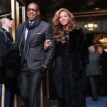 <p>Girl crush alert! Beyonce and her husband Jay-Z arrived at the 57th Presidential Inauguration ceremonial swearing-in of President Barack Obama in Washington, DC. For the mind-blowing occasion Beyonce opted for a Pucci gown, a Christian Dior coat and a pair of Lorraine Schwartz earrings.</p>