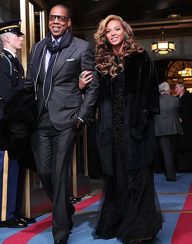 <p>Girl crush alert! Beyonce and her husband Jay-Z arrived at the 57th Presidential Inauguration ceremonial swearing-in of President Barack Obama in Washington, DC. For the mind-blowing occasion Beyonce opted for a Pucci gown, a Christian Dior coat and a pair of Lorraine Schwartz earrings.</p>