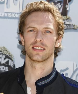 chris martin plays a gay man Chris martin plays a gay man