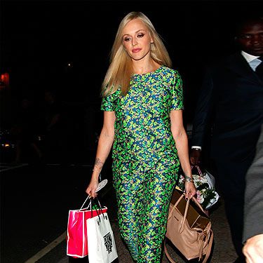 <p>Not only is <a href="http://cosmopolitan.co.uk/fashion/news/WATCH-Fearne-Cotton-shows-off-post-baby-body-as-she-models-new-AW13-collection-for-Very" target="_blank">Fearne Cotton</a> BACK filming Celebrity Juice (sha-TING!), she's back in the fashion game with this bang on trend get-up. We LOVE her 60s-inspired fitted floral ensemble from Boutique By Jaeger, styled to perfection with black sandals and a chic Miu Miu nude tote.</p>
<p><a href="http://www.cosmopolitan.co.uk/fashion/love/love-it-or-loathe-it-fearne-cotton-jaeger-floral" target="_blank">DO YOU LOVE OR LOATHE FERN'S FLORAL LOOK? VOTE!</a></p>
<p class="fb_frame_side_right_paragraph"><a href="http://www.cosmopolitan.co.uk/fashion/shopping/new-in-store-27-august#fbIndex1" target="_blank">SHOP THIS WEEK'S BEST NEW BUYS</a></p>
<p><a href="http://www.cosmopolitan.co.uk/fashion/news/" target="_blank">SEE THE LATEST FASHION NEWS</a></p>