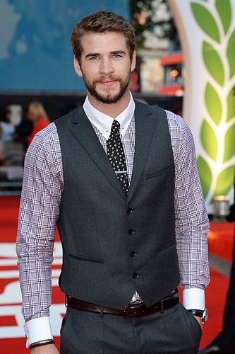<p>Liam Hemsworth made the very brotherly gesture of flying into London to support his brother Chris at the opening of his new film.</p>
<p>Whadda guy.</p>
<p><a href="http://www.cosmopolitan.co.uk/celebs/entertainment/olivia-wilde-chris-hemsworth-rush" target="_blank">OLIVIA WILDE TALKS TO COSMO ABOUT CHRIS HEMSWORTH</a></p>
<p><a href="http://www.cosmopolitan.co.uk/celebs/entertainment/actors-with-or-without-beards" target="_blank">HOLLYWOOD HUNKS - BEARD OR NO BEARD?</a></p>
<p><a href="http://www.cosmopolitan.co.uk/celebs/entertainment/" target="_blank">SEE MORE ENTERTAINMENT NEWS HERE</a></p>