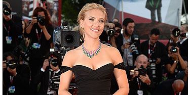 <p>Oh wow. Scarlett Johansson BROUGHT IT to the Venice Film Festival for the premiere of her film Under the Skin.It being old school Hollywood va-va-VOOM in a slinky black Versace dress with a sweetheart neckline. Swit and indeed swoo.</p>
<p><a href="http://www.cosmopolitan.co.uk/fashion/Fashion-week/fashion-week-daily-live-streams" target="_blank">WATCH NEW YORK FASHION WEEK LIVE</a></p>
<p><a href="http://www.cosmopolitan.co.uk/fashion/shopping/new-in-store-2-september#fbIndex1" target="_blank">SHOP THIS WEEK'S BEST NEW BUYS</a></p>
<p><a href="http://www.cosmopolitan.co.uk/fashion/news/" target="_blank">SEE THE LATEST CELEBRITY STYLE NEWS</a></p>
<div style="overflow: hidden; color: #000000; background-color: #ffffff; text-align: left; text-decoration: none;"> </div>