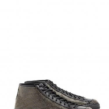 <p>Go stud crazy with these kicks by cult Brit label Burberry. A serious investment shoe that will punk up your skinnies for a luxe urban look. </p>
<p>Studded sneakers, £395, Burberry at <a href="http://www.my-wardrobe.com/burberry-shoes/fingall-sneakers-928308" target="_blank">My-Wardrobe</a></p>
<p> </p>