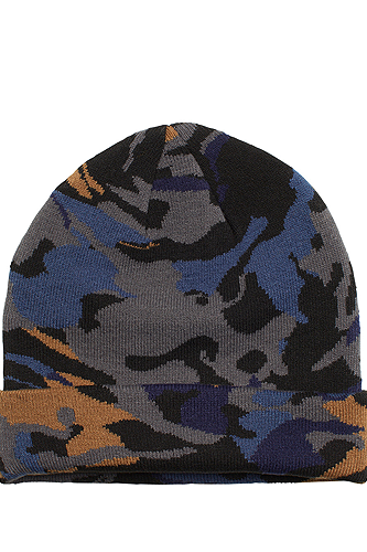 <p>Camo is the print to be seen in (or not seen) this season. Get a head start - literally, LOL! - with this brilliant beanie.</p>
<p>Camo beanie, £6, <a href="http://www.monki.com/Shop#dialog-1" target="_blank">monki.com</a></p>
