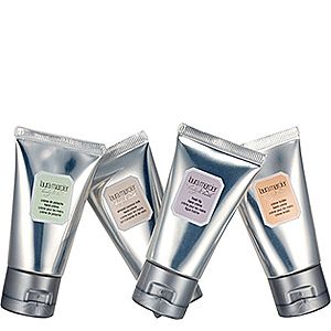 <p>Who doesn't love a bit of Laura Mercier? Treat someone to the luxurious taste of ultra rich and velvety hydration in Laura's four delicious gourmande fragrances – Almond Coconut Milk, Crème Brulée, Crème de Pistache and Fresh Fig. </p>
<p>Laura Mercier Hand Crème sampler, £20, <a href="http://www.selfridges.com/en/Beauty/Brand-rooms/Brands/LAURA-MERCIER/Body-bath-fragrance/Body/Hand-Creme-Sampler-Collection_304-3001489-12608733/" target="_blank">selfridges.com</a></p>