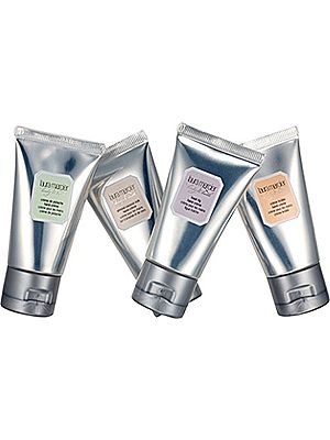 <p>Who doesn't love a bit of Laura Mercier? Treat someone to the luxurious taste of ultra rich and velvety hydration in Laura's four delicious gourmande fragrances – Almond Coconut Milk, Crème Brulée, Crème de Pistache and Fresh Fig. </p>
<p>Laura Mercier Hand Crème sampler, £20, <a href="http://www.selfridges.com/en/Beauty/Brand-rooms/Brands/LAURA-MERCIER/Body-bath-fragrance/Body/Hand-Creme-Sampler-Collection_304-3001489-12608733/" target="_blank">selfridges.com</a></p>