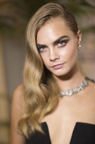 <p><strong>The inspiration:</strong> Cara Delevingne</p>
<p><strong>The look:</strong> Don't fancy getting your head shaved to achieve the undercut effect? Well you don't have to – simply sculpt one side of the hair tightly to your head, and let the loose waves tumble over one shoulder.</p>
<p><strong>Key product:</strong> After creating waves using rollers or tongs, brush them out to soften. Then, using a paddle brush, tightly scrape back the hair on one side of the head, securing with kirby grips and a <a href="http://www.superdrug.com/elnett/elnett-satin-hairspray-supreme-hold-200ml/invt/549312?source=179_75" target="_blank">strong-hold hairspray</a>. For more information on how to create side-swept waves, <a href="http://www.cosmopolitan.co.uk/video/?click=vid_sr&click=vid_sr#v2189783936001" target="_blank">watch the video here.</a></p>
<p>Elnett Satin Hairspray Supreme Hold, £3.89, <a href="http://www.superdrug.com/elnett/elnett-satin-hairspray-supreme-hold-200ml/invt/549312?source=179_75" target="_blank">superdrug.com</a></p>
<p><a href="http://www.cosmopolitan.co.uk/beauty-hair/news/styles/celebrity/celebrity-bob-hairstyles" target="_blank">20 CELEBRITY BOB CUTS WE LOVE</a></p>
<p><a href="http://www.cosmopolitan.co.uk/beauty-hair/news/styles/celebrity/face-framing-fringes-hair-trend?click=main_sr" target="_blank">COOL CELEBRITY FRINGES</a></p>
<p><a href="http://www.cosmopolitan.co.uk/beauty-hair/news/styles/celebrity/autumn-hair-trends" target="_blank">NEW CELEB HAIR TRENDS TO TRY NOW</a></p>