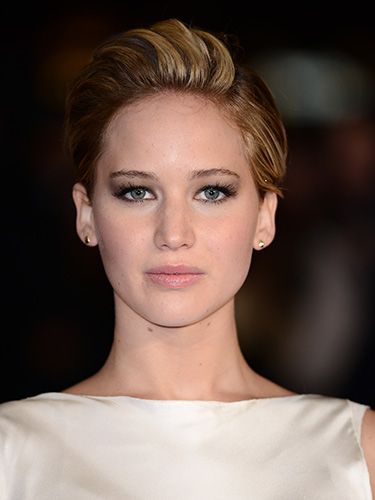 Jennifer Lawrence short hair :: How to style short hair