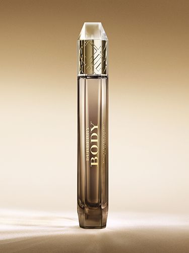<p class="p1"><strong>I say:</strong> "I was originally quite sceptical about this scent when I saw that it had top notes of Green Absinthe, Peach and Freesia – not a combination that I thought would work. But once the fragrance had settled, the woody base notes shone through and left a sensual, warm and elegant fragrance. Word of warning, if you're not into musk then you certainly won't be into this fragrance."</p>
<p class="p1"><strong>My guy friend said:</strong> "I do like this fragrance, although it seems very mature, like something your mum might wear to a formal ball." He also then added "but you smell fine before you sprayed it on". Right then. </p>
<p class="p1"><strong>My girl friend said:</strong> "It's very musky, like something my nan would have worn. I like it but probably wouldn't wear it personally."</p>
<p class="p1">Burberry Body Gold Limited Edition eau de parfum, £55, <a href="http://www.selfridges.com/en/Beauty/Burberry-Body-Gold-Limited-Edition-eau-de-parfum_207-76037517-BODYGOLD/" target="_blank">selfridges.com</a></p>
<p class="p1"><a href="http://www.cosmopolitan.co.uk/beauty-hair/news/trends/beauty-products/august-beauty-lab-buys" target="_blank">BEAUTY BUY OF THE DAY</a></p>
<p class="p1"><a href="http://www.cosmopolitan.co.uk/beauty-hair/news/trends/celebrity-beauty/celebrity-party-make-up-ideas" target="_blank">PARTY MAKE-UP INSPIRATION</a></p>
<p class="p1"><a href="http://www.cosmopolitan.co.uk/beauty-hair/news/trends/celebrity-beauty/celebrity-party-make-up-ideas" target="_blank">FEARNE COTTON'S BOB IS BACK</a></p>