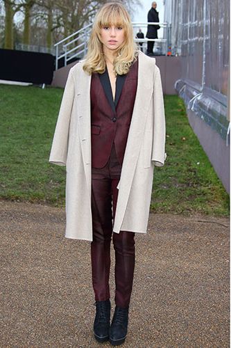 <p>Has someone explained how the armholes on a coat work to Suki? Obviously we're joking, the drape is THE way to wear a coat, and anyway she can do whatever she wants because SHE'S THE ONE KISSING BRADLEY COOPER.</p>
<p><a href="http://www.cosmopolitan.co.uk/fashion/shopping/primark-summer-fashion-trends-2014" target="_blank">PRIMARK'S SPRING FASHION COLLECTION</a></p>
<p><a href="http://www.cosmopolitan.co.uk/fashion/love/love-it-or-loathe-it-daisy-lowe-winter-floral-dress" target="_blank">LOVE IT OR LOATHE IT: DAISY LOWE</a></p>
<p><a href="http://www.cosmopolitan.co.uk/fashion/shopping/womens-clothing-under-ten-pounds" target="_blank">DAILY FASHION FIX: UNDER A TENNER</a></p>