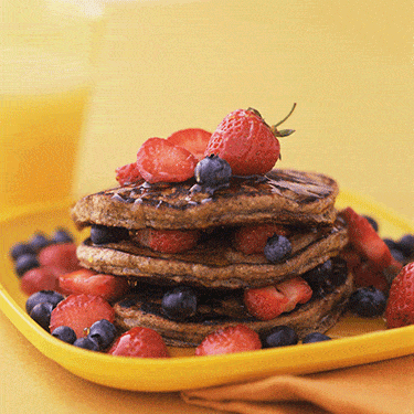 <p>Spelt is a grain that's easier to digest than others and is great for people who suffer from digestive issues like bloating and IBS. It is not, however, gluten-free, so these pancakes aren't recommended for coeliacs.</p>
<p><strong>Ingredients:</strong></p>
<p>100g Spelt flour (or wholemeal)</p>
<p>1tbsp of extra virgin coconut oil, plus a little extra for cooking</p>
<p>1 egg</p>
<p>8tbsp of skimmed milk (or 6tbsp if you want thicker, American-style pancakes).</p>
<p>4tbsp natural yogurt</p>
<p><strong>Method:</strong></p>
<p>Whisk the flour, oil, egg, milk and yogurt to a smooth batter.</p>
<p>Heat a pan on a high heat with half a teaspoon of coconut oil.</p>
<p>Gently pour half the mixture in and swirl it around so it thins out.</p>
<p>Cook on each side for around two minutes or until lightly golden.</p>
<p><strong>Topping:</strong></p>
<p>100g of blueberries</p>
<p>2tbsp of water</p>
<p>2tbsp of Agave nectar or honey</p>
<p>Add to a pan and gently reduce down until thickened. Pour over the pancakes and serve.</p>
<p><a title="GET A FLAT STOMACH BY NEXT WEEK" href="http://www.cosmopolitan.co.uk/diet-fitness/diets/7-day-flat-stomach-diet" target="_blank">GET A FLAT STOMACH BY NEXT WEEK</a></p>
<p><a title="WHY EGGS ARE GOOD FOR YOU" href="http://www.cosmopolitan.co.uk/diet-fitness/diets/why-eggs-are-good-for-you" target="_blank">WHY EGGS ARE GOOD FOR YOU</a></p>
<p><a title="MORE HEALTHY EATING ADVICE HERE" href="http://www.cosmopolitan.co.uk/diet-fitness/diets/" target="_blank">MORE HEALTHY EATING ADVICE HERE</a></p>