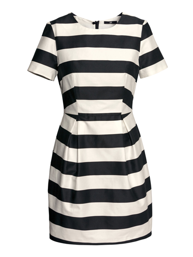 <p><a href="http://www.cosmopolitan.co.uk/fashion/shopping/spring-fashion-trends-2014?page=5" target="_blank">Monochrome is the fashion trend</a> that keeps on giving, and it's set to stick around for spring 2014. This fat striped frock feels oh-so fresh, especially when paired with neon or silver.</p>
<p>Monochrome stripe dress, £29.99, <a href="http://www.hm.com/gb/product/23695?article=23695-A" target="_blank">hm.com </a></p>
<p><a href="http://www.cosmopolitan.co.uk/fashion/shopping/spring-fashion-trends-2014" target="_blank">THESE ARE THE BIG FASHION TRENDS FOR SPRING 2014</a></p>
<p><a href="http://www.cosmopolitan.co.uk/fashion/shopping/primark-summer-fashion-trends-2014" target="_blank">PRIMARK'S SPRING FASHION RANGE IS REAL GOOD</a></p>
<p><a href="http://www.cosmopolitan.co.uk/fashion/news/" target="_blank">GET THE LATEST FASHION AND STYLE NEWS</a></p>