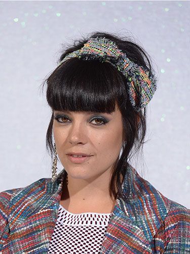 <p>Lily Allen is bringing back the headband, and appropriately she donned a Chanel tweed bow in her hair at the label's Couture show last week in Paris. This is messy-chic at its best.</p>
<p><a href="http://www.cosmopolitan.co.uk/beauty-hair/news/styles/celebrity/sexy-date-night-hairstyle-ideas" target="_blank">14 DATE HAIRSTYLE IDEAS</a></p>
<p><a href="http://www.cosmopolitan.co.uk/beauty-hair/news/styles/celebrity/cosmo-hairstyle-of-the-day" target="_self">CELEB HAIRSTYLE OF THE DAY</a></p>
<p><a href="http://www.cosmopolitan.co.uk/beauty-hair/news/styles/hair-trends-spring-summer-2014" target="_blank">HUGE HAIR TRENDS FOR 2014</a></p>